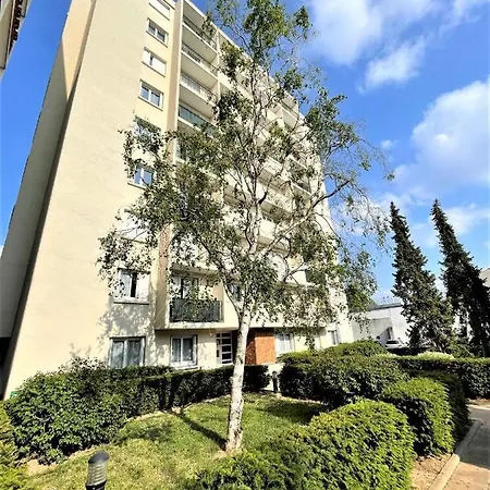 Appartamento Brossolette T2 Spacieux Et Lumineux Balcon Vue Dégagée *